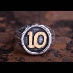 ERSE DESIGN - Anello Maradona - Numero 10 chevalier tondo cornice sottile